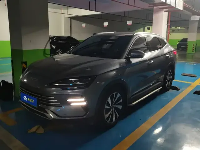 BYD Song PLUS PHEV 2023 Champion Edition DM-i 110KM Flagship