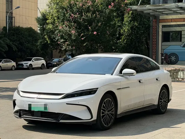 BYD Han 2023 EV Champion Edition 506KM FWD Premium