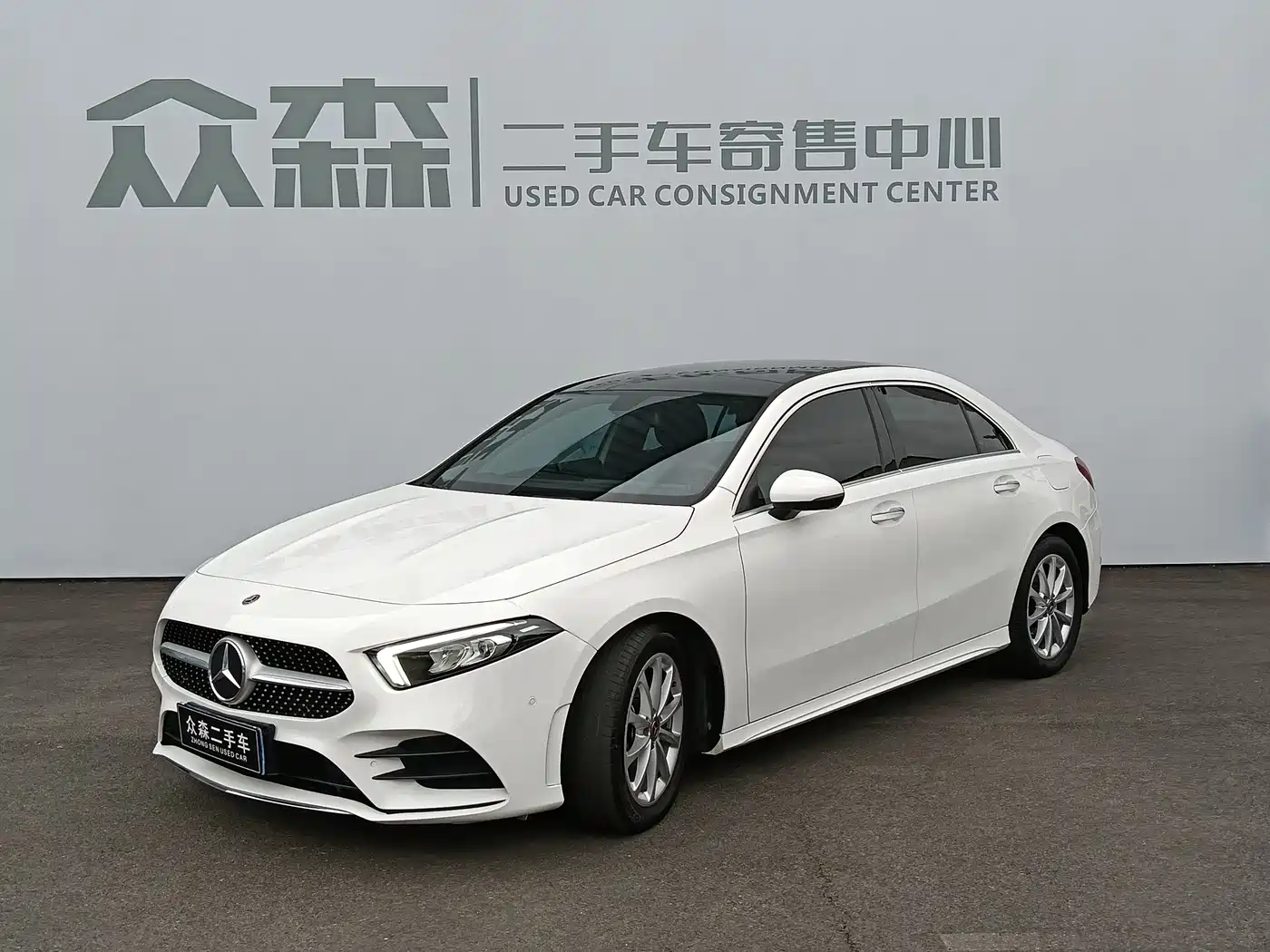 Mercedes-Benz A-Class 2023 A 200 L Fashion
