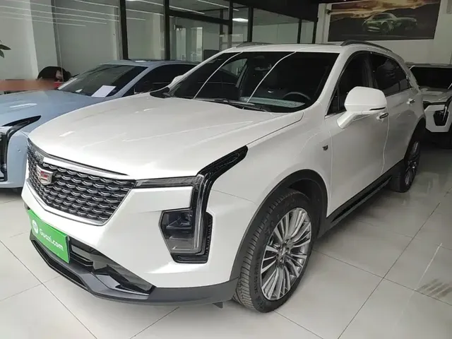 Cadillac XT4 2024 Facelift 28T 2WD Premium