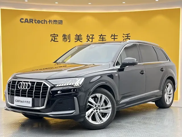 Audi Q7 2023 45 TFSI quattro S line Sport