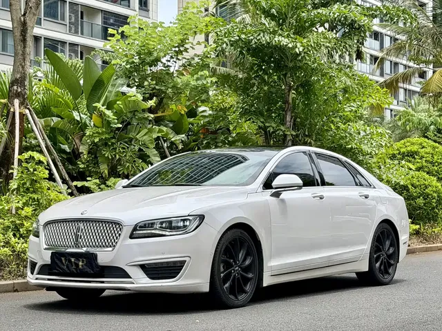 Lincoln MKZ 2020 2.0T Ultimate Edition