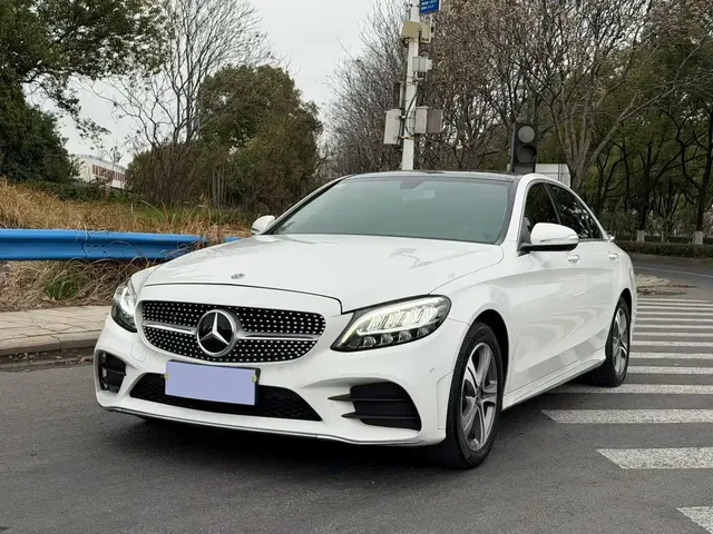 Mercedes-Benz C-Class 2019 C 260 L Sport
