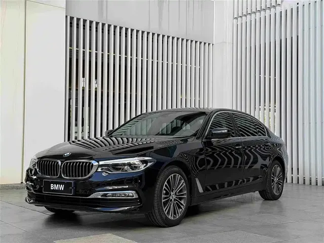 BMW 5 Series 2018 530Li Exclusive Luxury Package