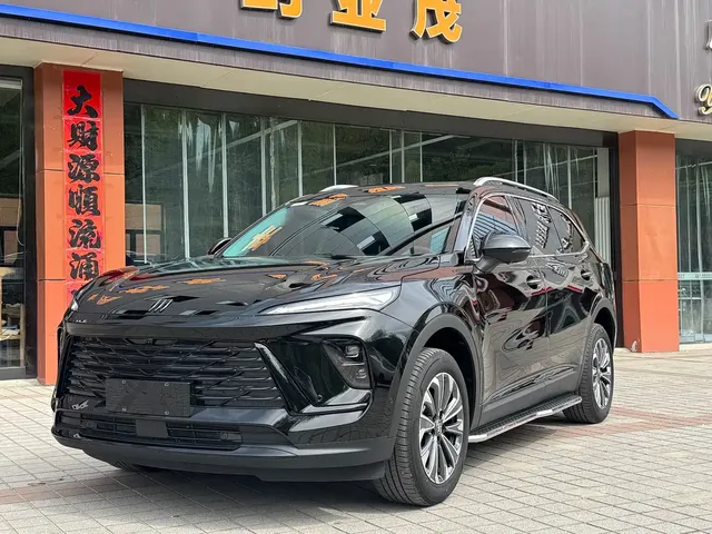 Buick Envision Plus 2025 Enclave Plus 28T 2WD Platinum Edition