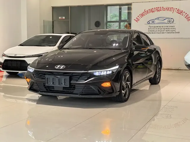 Hyundai Elantra 2023 Model 1.5L CVT LUX Premium Edition