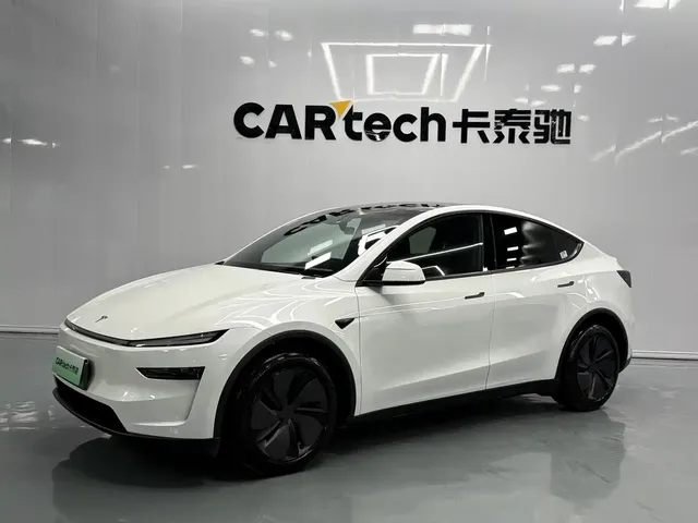 Tesla Model Y 2025 Rear-Wheel Drive
