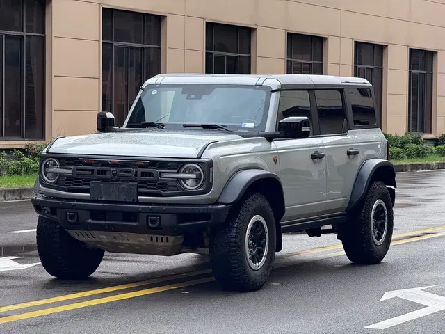 Ford Bronco 2024 2.3T Badlands