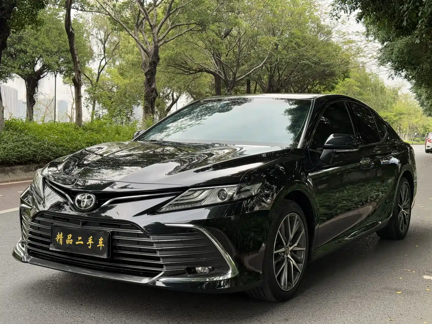 Toyota Camry 2021 2.5G Luxury Edition