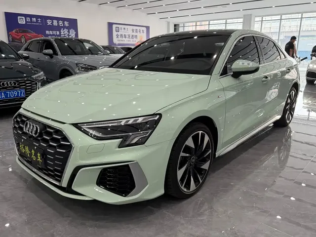 Audi A3 2023 Facelift A3L Limousine 35 TFSI Fashion Sport