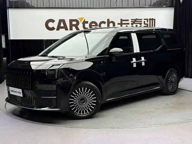 ZEEKR 009 2024 6-seat Executive AWD 108kWh