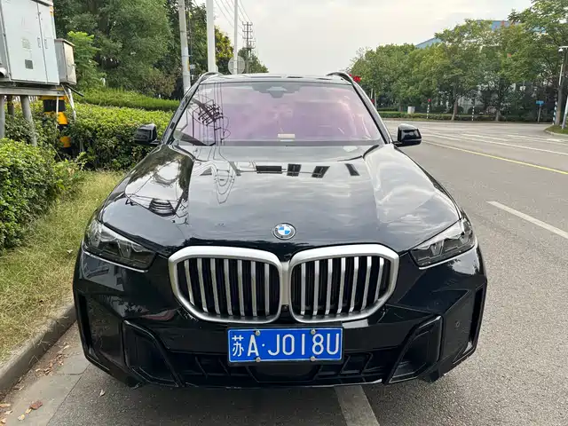BMW X5 2023 xDrive 30Li Premium M Sport Black Night Package