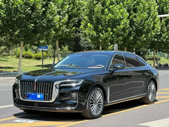Hongqi H9 2022 2.0T Smart Connect Flag Smooth Edition