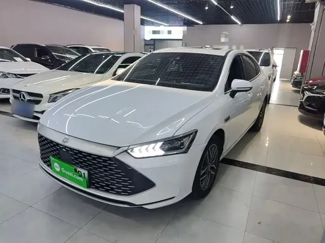 BYD Qin PLUS 2021 DM-i 120KM Flagship