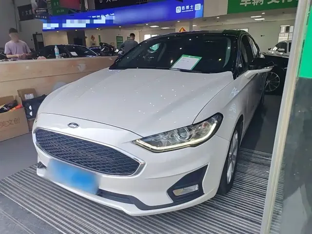 Ford Mondeo 2018 EcoBoost 200 Smart Control Fashion China VI