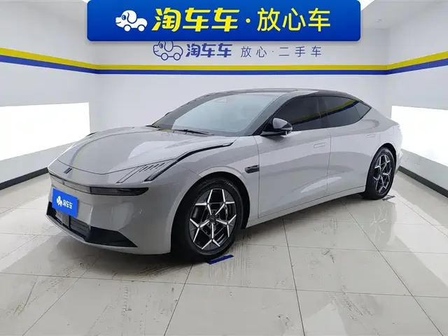 Lynk & Co Z10 2025 95kWh 766km RWD Max