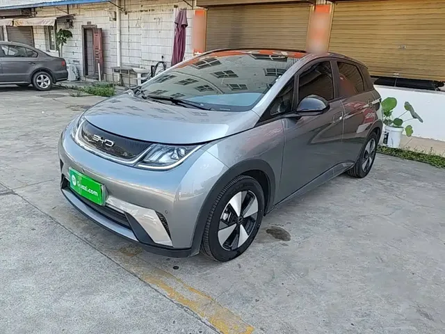 BYD Dolphin 2023 420km Fashion Edition