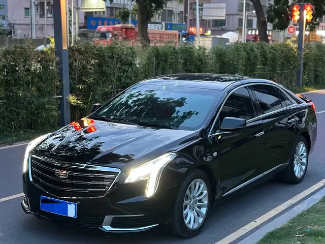 Cadillac XTS 2018 28T Technology