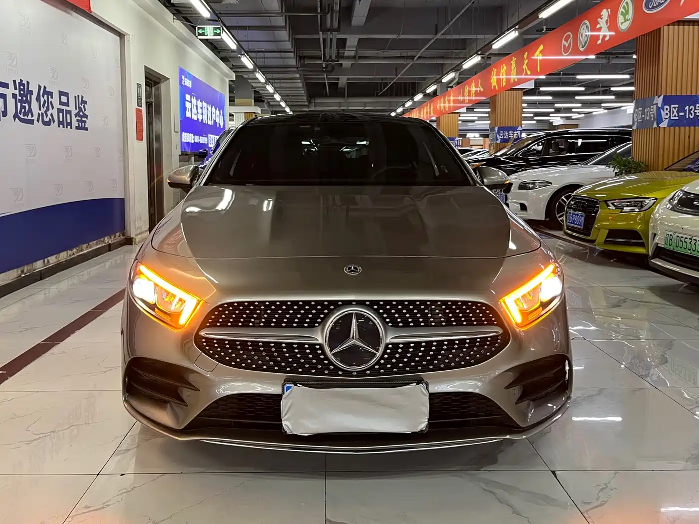 Mercedes-Benz A-Class 2020 Facelift A 200 L Sport Sedan Fashion