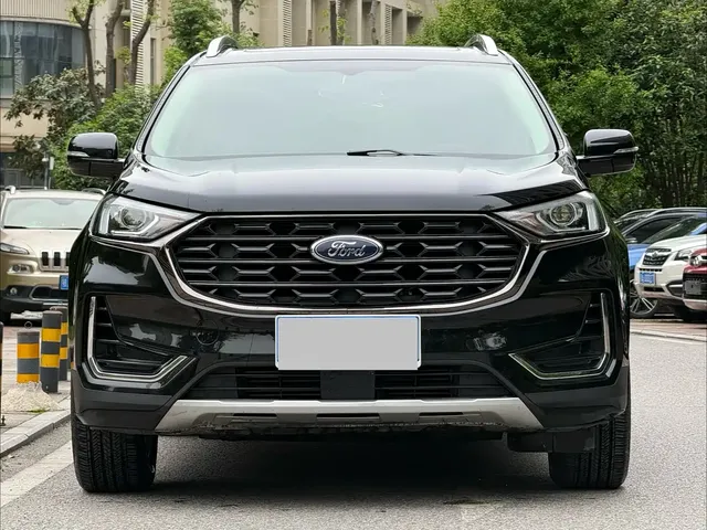 Ford Edge 2021 PLUS EcoBoost 245 FWD Platinum Sharp 5-seater