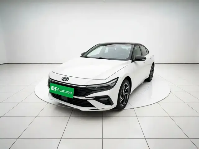 Hyundai Elantra 2023 1.5L CVT GLX Elite Edition
