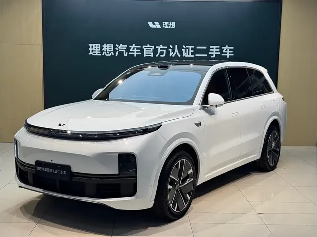 Li Auto Li L8 2025 Ultra Smart Renewal Edition