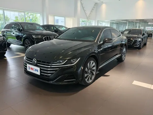 Volkswagen FAW-Volkswagen CC 2025 380TSI Eye-catching Shared Edition
