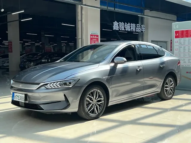 BYD Qin PLUS 2024 Glory Edition EV 420KM Surpass