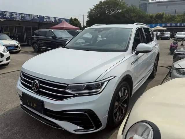 Volkswagen Tiguan L 2023 330TSI Auto 2WD R-Line Premium Edition