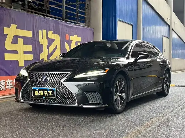 Lexus LS 2021 500h Excellence Edition