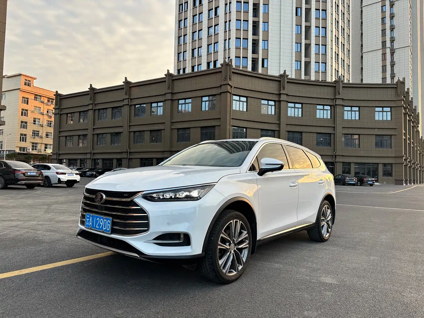 BYD Tang 2019 2.0T Automatic Smart Connect Honor 7-seater China VI