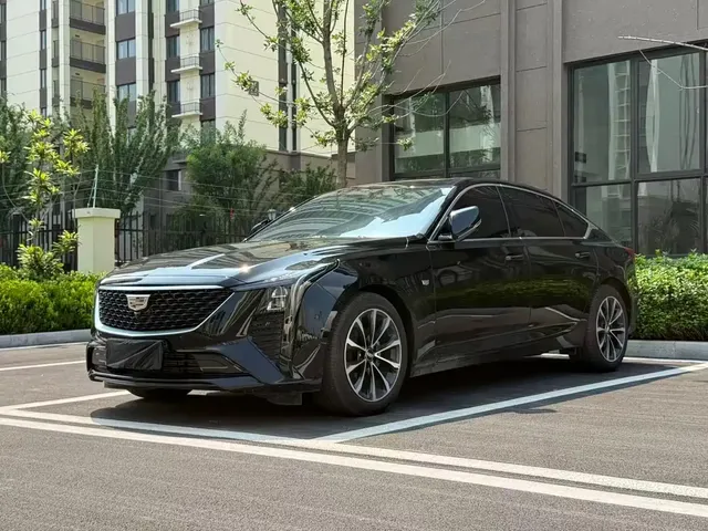 Cadillac CT5 2025 Model 28T Urban Sport Edition