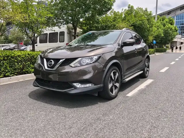 Nissan Qashqai 2017 2.0L CVT Luxury Edition (China V)