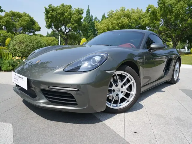 Porsche 718 2022 Cayman 2.0T