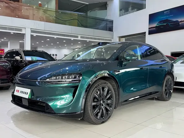 Zhijie Luxeed R7 2026 Range Extender Max