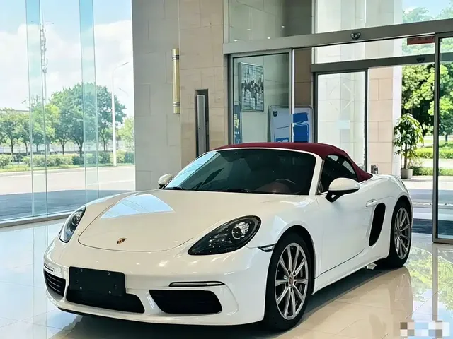 Porsche 718 2022 Boxster 2.0T