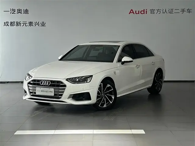 Audi A4L 2022 40 TFSI Fashion Elegance