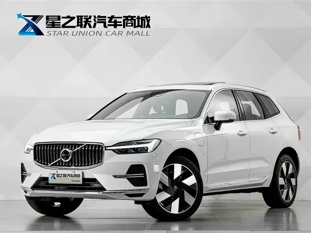Volvo XC60 Plug-in Hybrid 2025 Plug-in Hybrid Long Range AWD Zhiya Luxury Edition