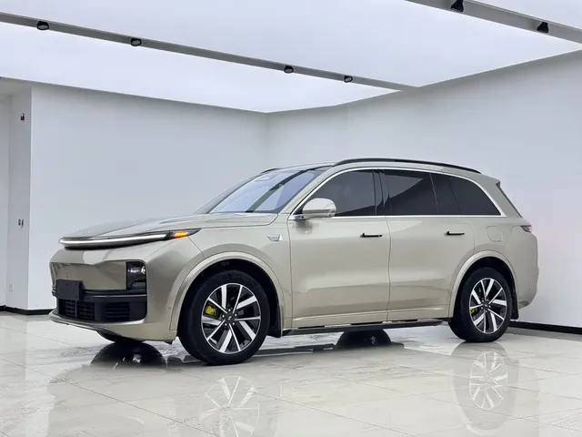 Li Auto Li L8 2023 Pro