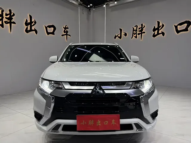 Mitsubishi Outlander 2021 Facelift 2.0L 2WD Comfort Edition 5-Seater
