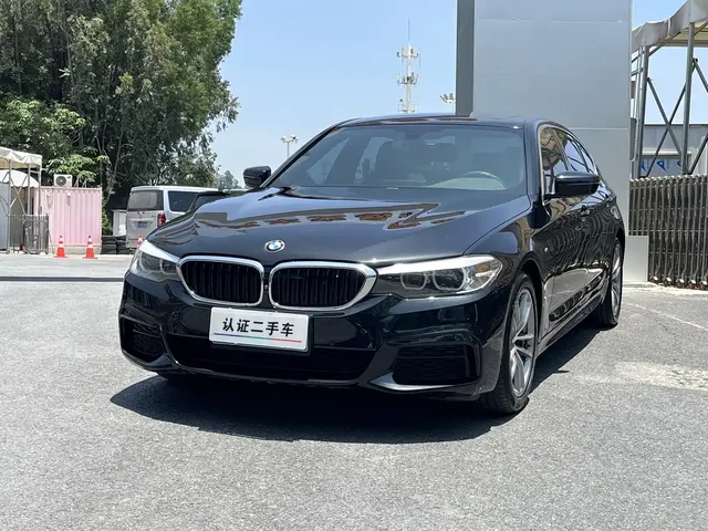 BMW 5 Series 2020 525Li M Sport Package