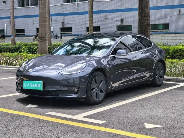 Tesla Model 3 2020 Facelift Long Range Rear-Wheel Drive