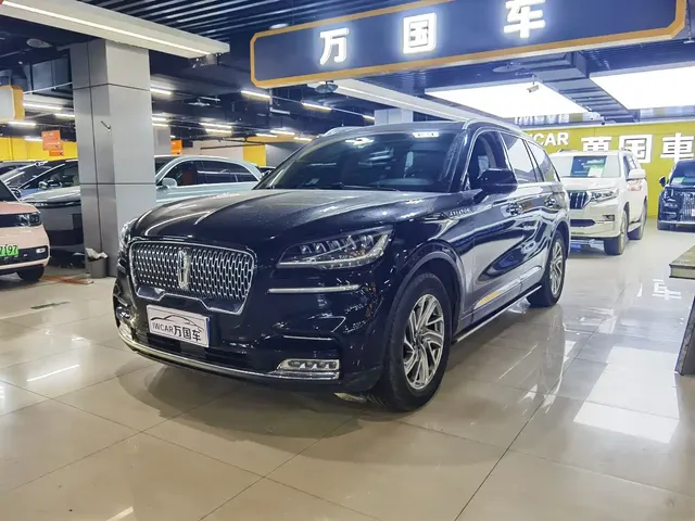 Lincoln Aviator 2021 3.0T V6 4WD Premium Edition