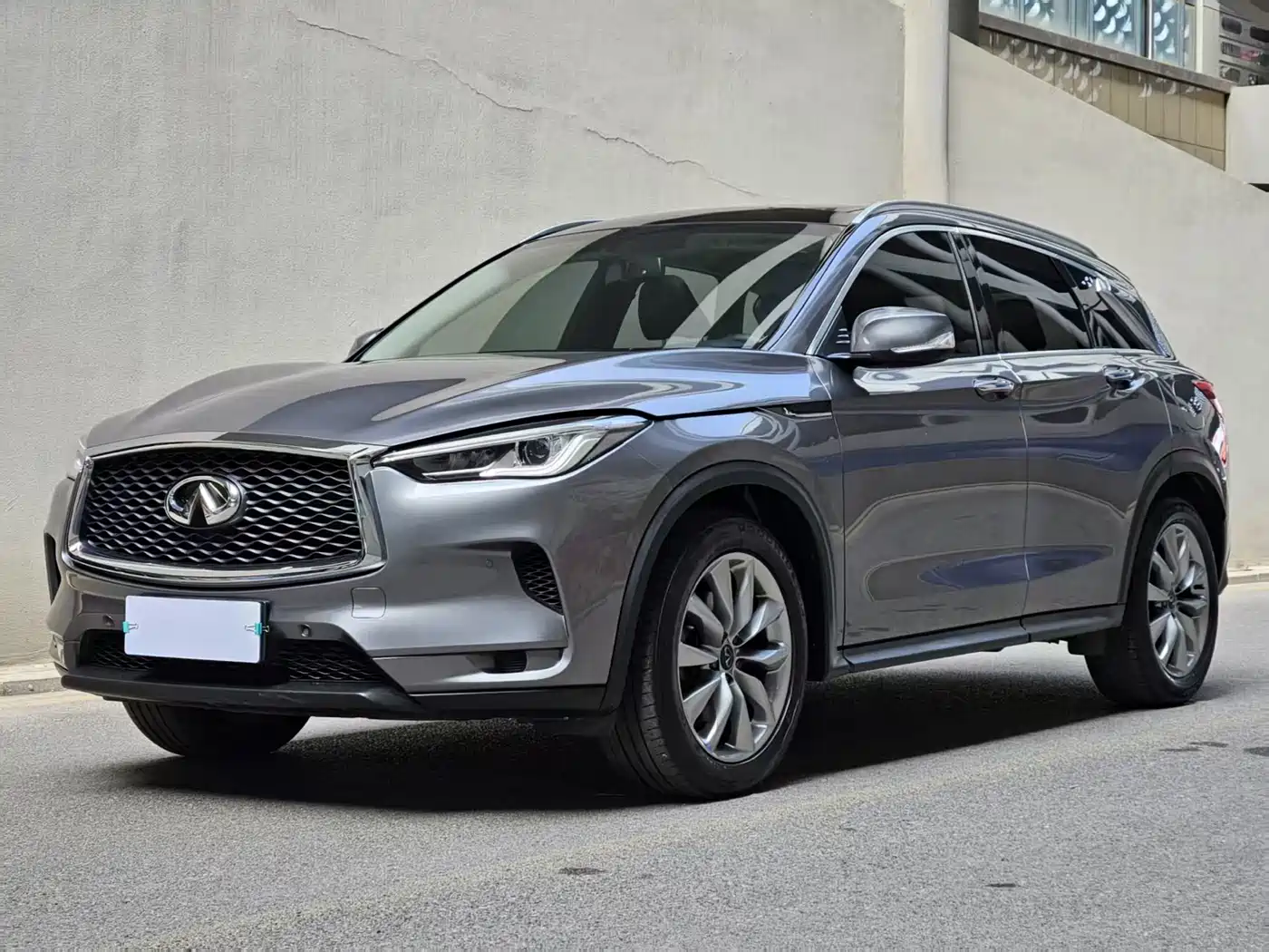 Infiniti QX50 2020 Facelift 2.0T 2WD Fashion Edition