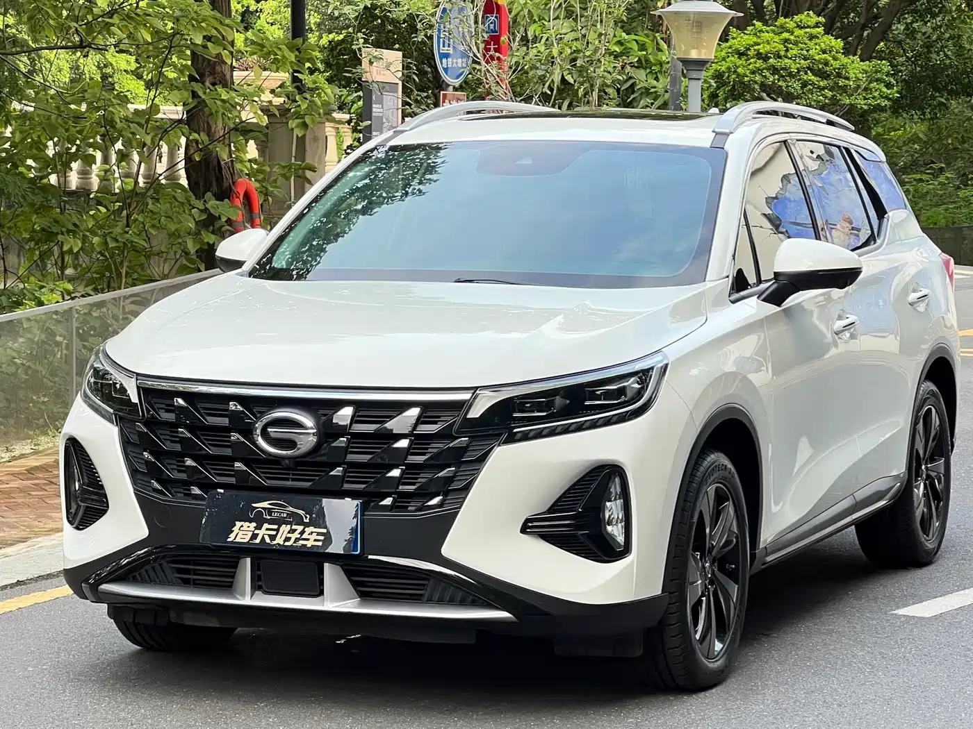 GAC Trumpchi GS4 2022 270T Auto Tech Edition