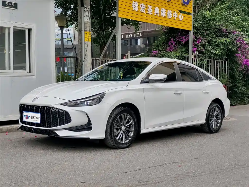 MG 5 2025 180DVVT Global Pioneer Edition