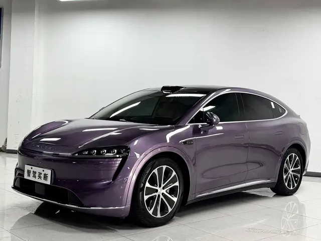 Zhijie Luxeed R7 2024 Pure Electric 802km Max