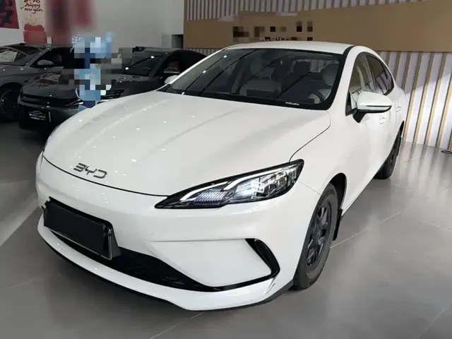 BYD Hai Bao 05 DM-i 2025 DM-i Smart Drive Edition 55KM Luxury