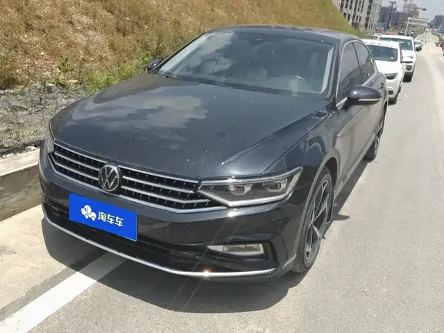 Volkswagen Magotan 2023 Model 2 Million Commemorative Edition 330TSI DSG Luxury