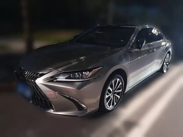 Lexus ES 2021 200 Excellence Edition